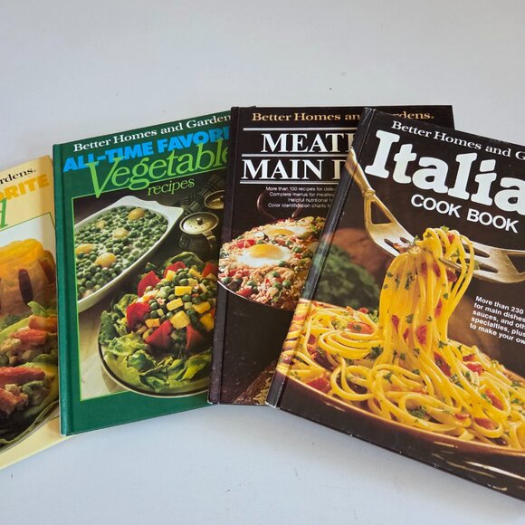 Better Homes and Garden cook books - Picture 4 of 4